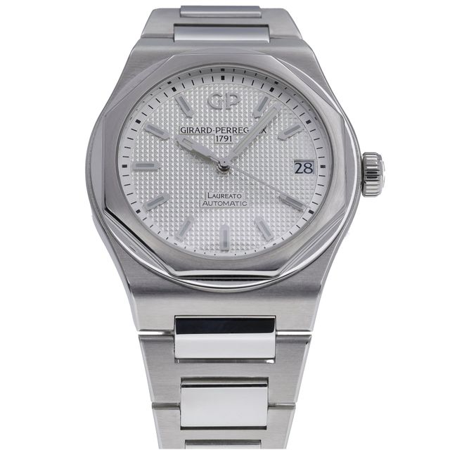 Girard Perregaux Laureato 81000-11-131-11A Image 6